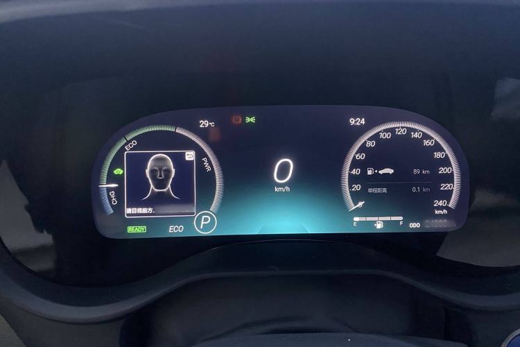 Used Toyota Sienna 2023 2.5L Hybrid Platinum Edition
