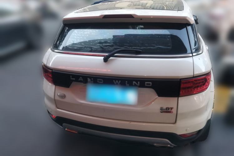 Used Land X7 2015 2.0T Panoramic Prestige Edition
