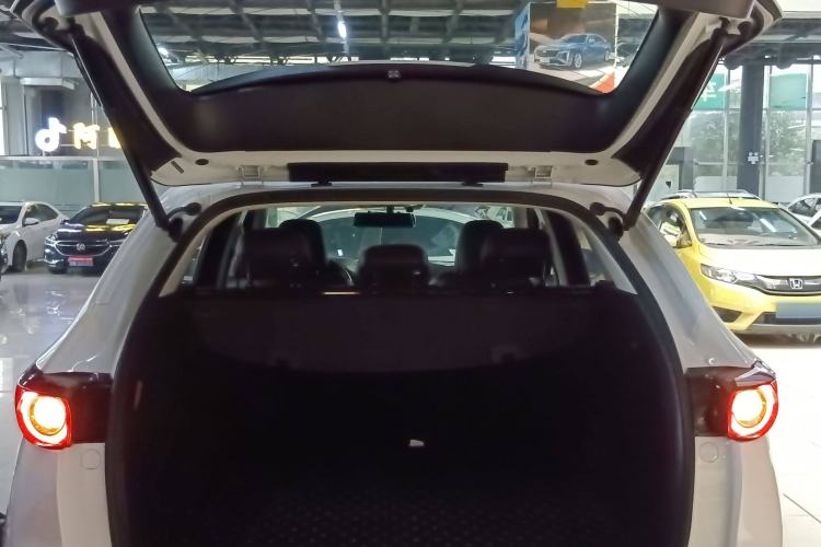 Used Mazda CX-5 2020 2.0L Automatic Two-Wheel Drive ZhiZun Version
