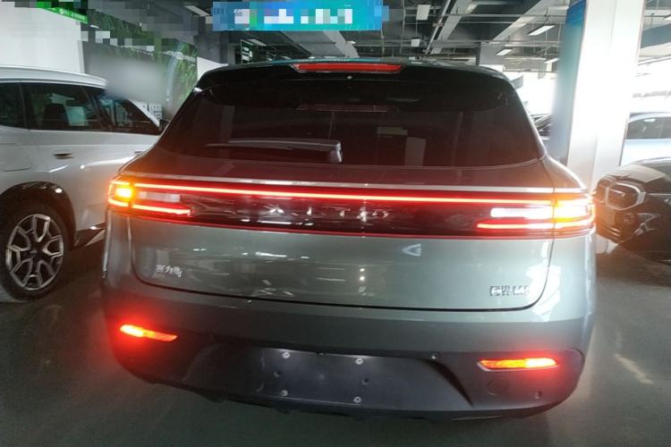 Used Hima AITO M5 2022 Extended-Range Four-Wheel Drive Performance Version
