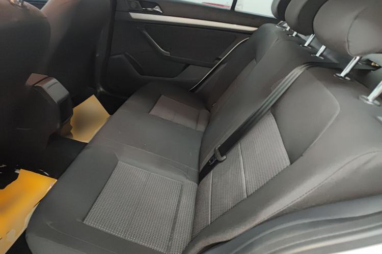 Used Volkswagen Lavida 2017 1.6L Automatic Fashion Edition
