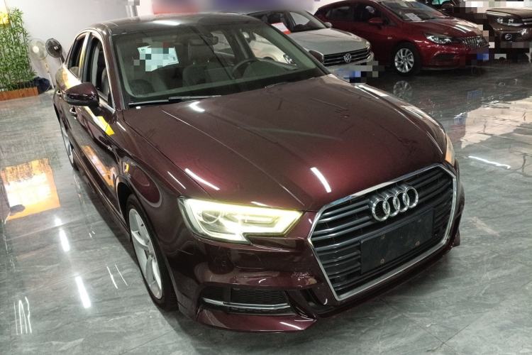 Used Audi A3 2017 Limousine 35 TFSI Fashion Model
