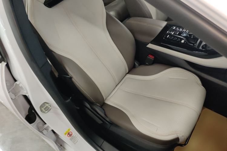 Used BYD Qin PLUS 2024 HONOR Edition DM-i 55KM Leading Model
