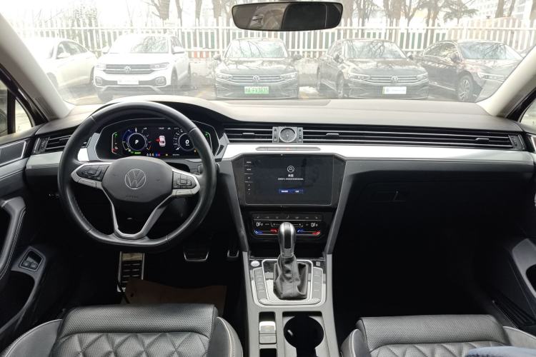 Used Volkswagen Magotan GTE Plug-in Hybrid 2022 GTE Luxury Model
