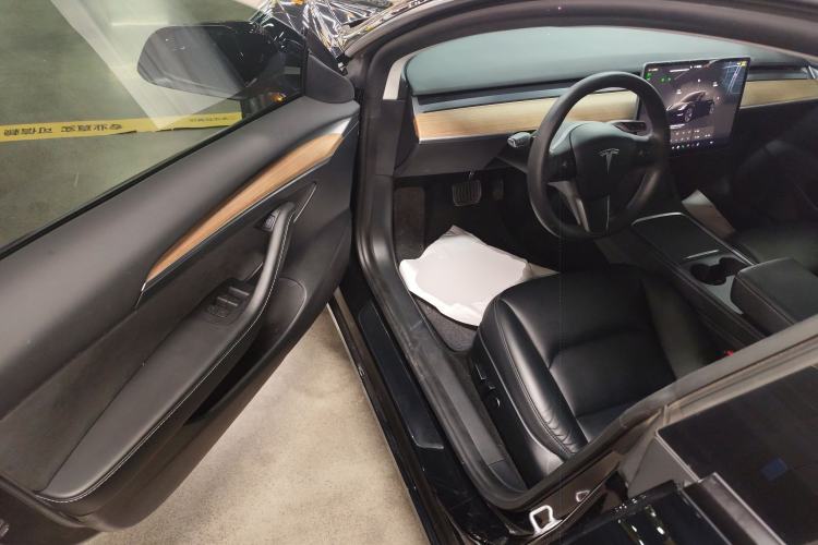 Used Tesla Model 3 2022 Rear-Wheel-Drive Version
