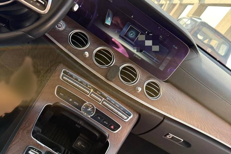 Used Mercedes-Benz E-Class 2019 E 200 L 4MATIC
