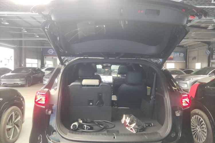 Used BYD Tang New Energy 2024 EV Glory Edition 730KM Premium Model
