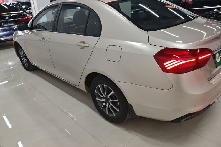 Used Geely Auto Emgrand 2019 Leading Edition 1.5L CVT Luxury Model China VI Standard
