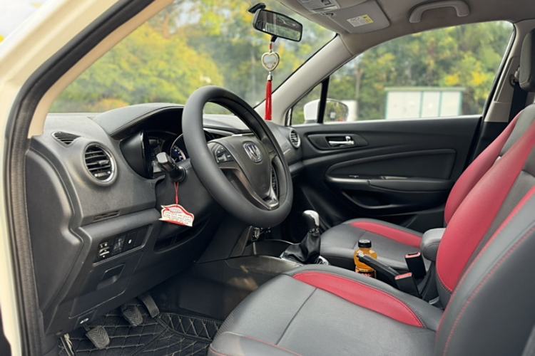 Used Changan CS15 2016 1.5L Manual Fashion Edition
