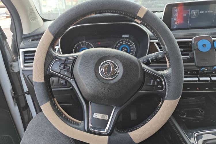 Used Dongfeng Fengon 580 2020 1.5T Manual Luxury Version