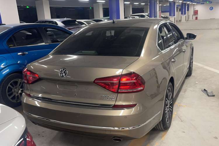 Used Volkswagen Passat 2017 330TSI DSG Prestige Edition
