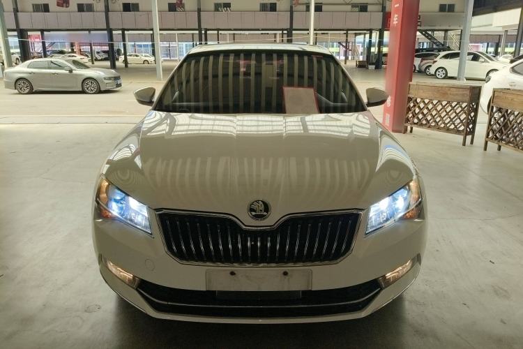 Used Skoda Superb 2018 TSI330 DSG Comfort Edition China V Standard
