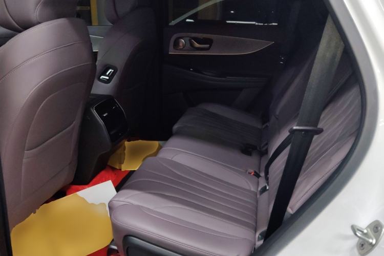 Used Chery Tiggo 9 2025 2.0T Automatic Two-Wheel Drive Luxury Edition 5 Seats
