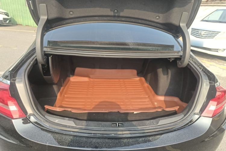 Used Buick LaCrosse 2019 28T Luxury Model