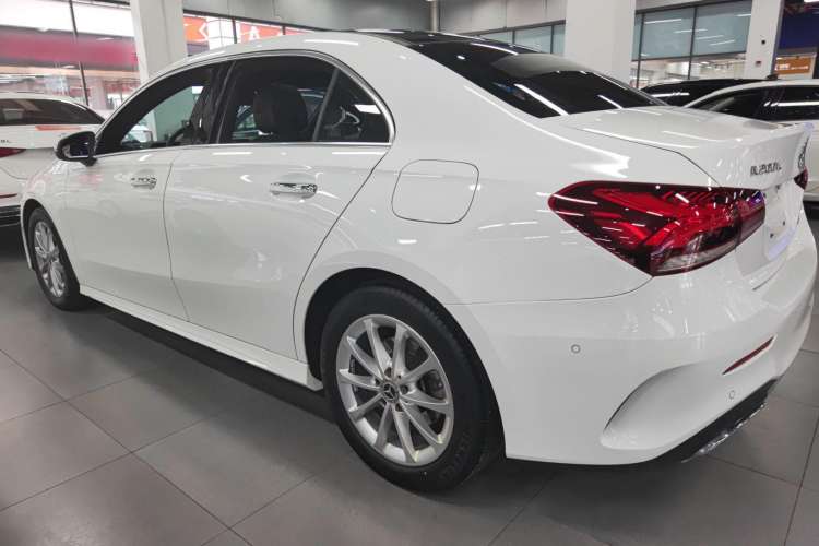 Used Mercedes-Benz A-Class 2022 A 200 L Sport Sedan Fashion Model
