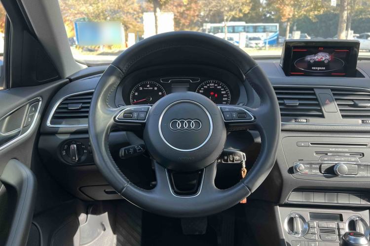 Used Audi Q3 2012 35 TFSI quattro Comfort Model
