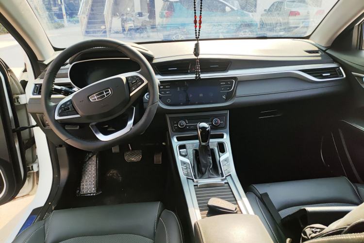 Used Geely Auto Emgrand 2019 Leading Edition 1.5L CVT Upward-Connected Model China VI Standard