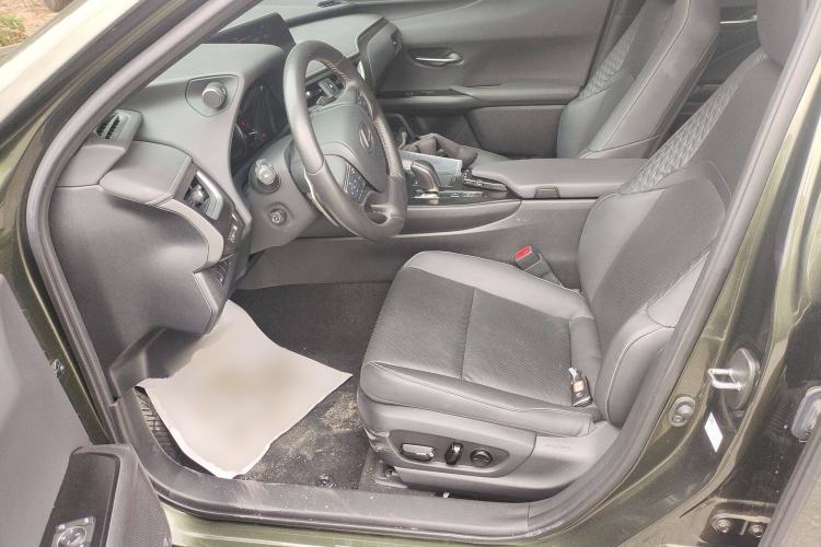 Used Lexus UX New Energy 2020 300e Pure·Joy Edition
