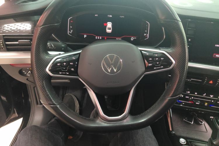 Used Volkswagen Passat 2023 330TSI Starry Luxury Edition
