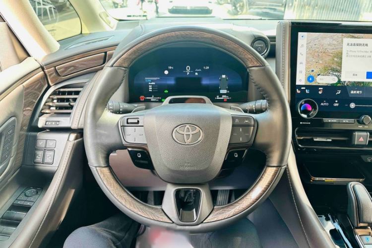 Used Toyota Alphard 2024 Dual-Engine 2.5L Prestige Edition
