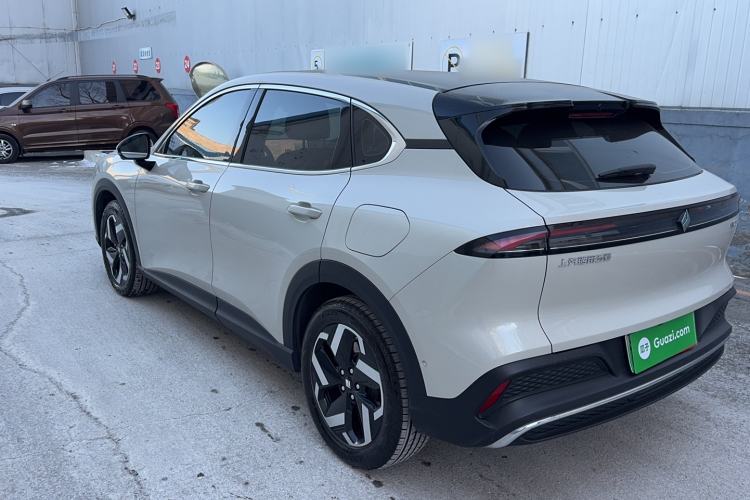 Used Baojun Yunhai 2024 600km Pure Electric Version
