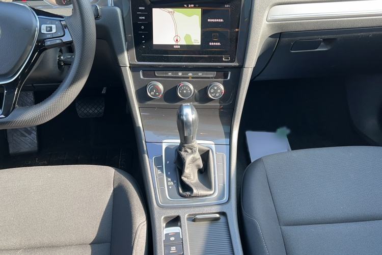 Used Volkswagen Golf 2020 200TSI DSG Comfortable and Ambitious Edition