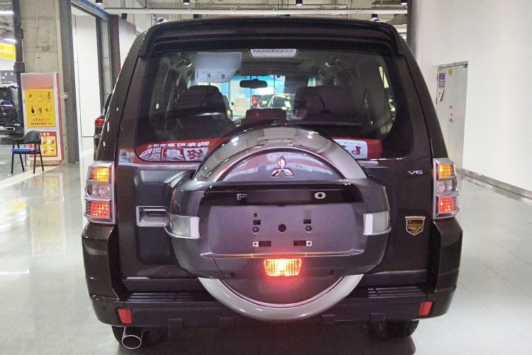 Used Mitsubishi Pajero 2018 3.0L Automatic Comfort Edition
