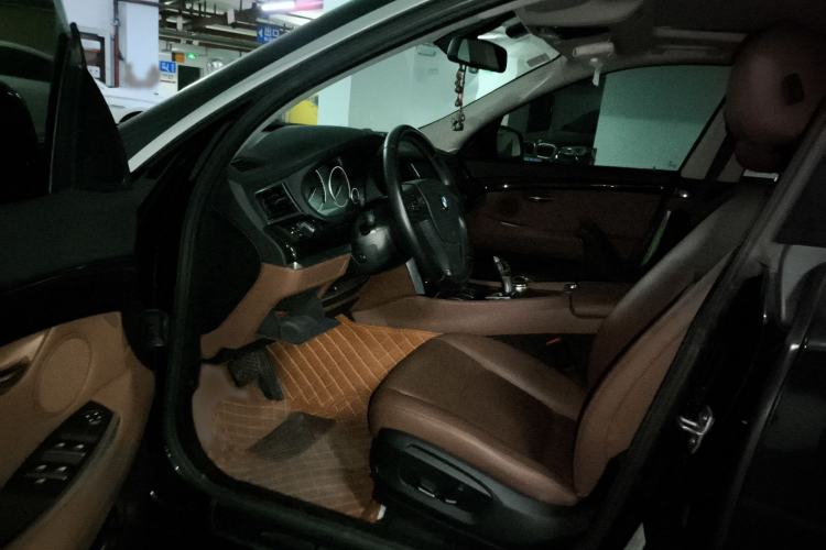 Used BMW 5 Series GT 2014 528i Leading Model