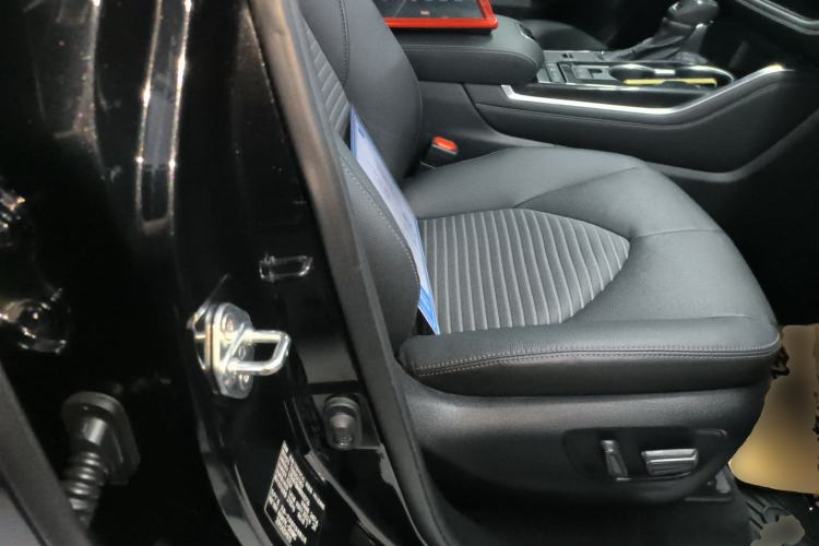 Used Toyota Crown Kluger 2021 2.5L HEV Four-Wheel Drive Premium Edition
