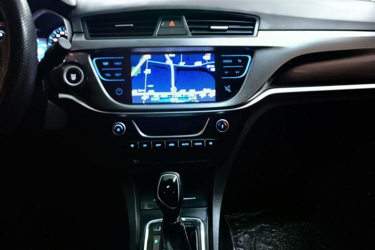 Used Geely Auto Emgrand 2017 Sedan Million Edition 1.5L CVT Upward Version
