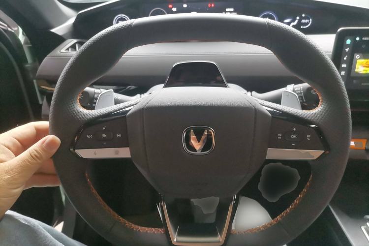 Used Changan UNI-V 2024 1.5T Prestige Edition
