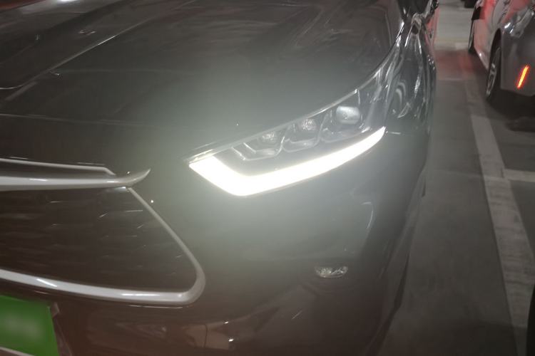 Used Toyota Highlander 2022 Dual-Engine 2.5L Four-Wheel Drive Prestige Version 7 Seats