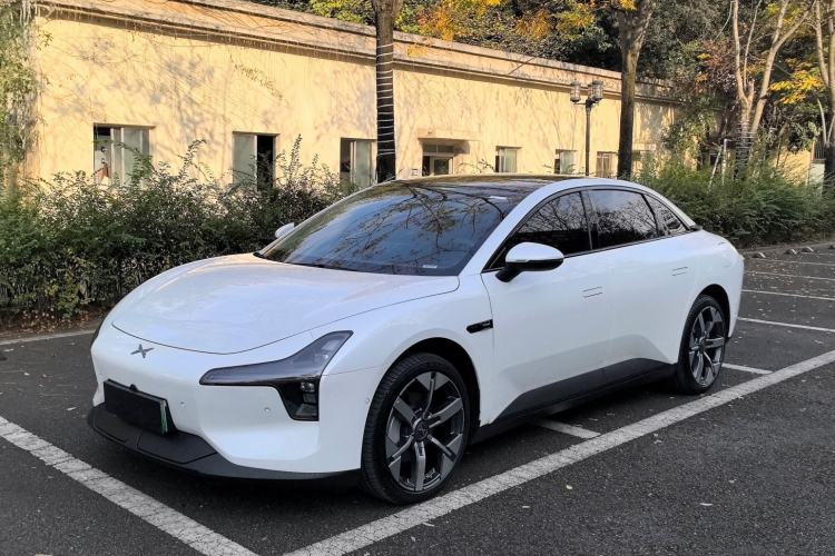 Used XPeng MONA M03 2024 620 with Ultra-Long Range
