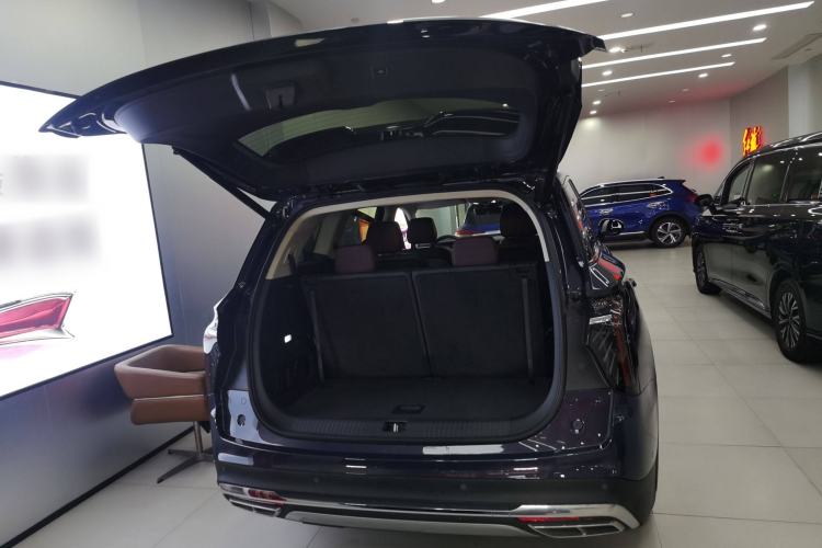 Used Hongqi HS7 2023 2.0T Automatic All-Wheel-Drive Flagship Edition Six Seats
