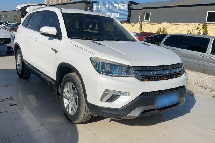 Used Changan CS75 2017 Shangkui Edition 1.5T Manual Fengxiang Model
