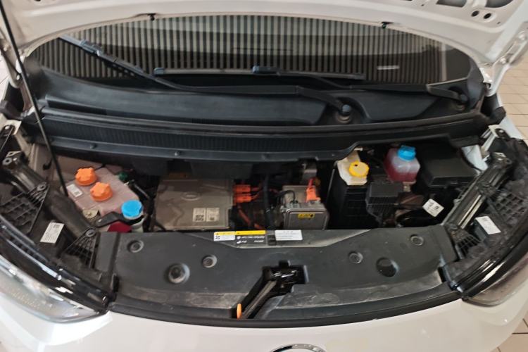 Used AION Y 2022 70 Tech Edition Lithium Iron Phosphate
