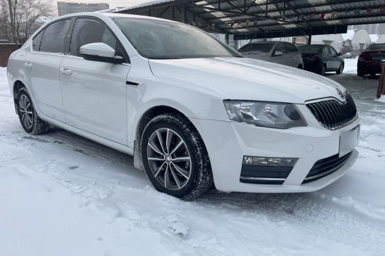 Used Skoda Octavia 2017 1.6L Automatic Chuanxing Edition
