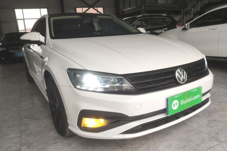 Used Volkswagen Lamando 2019 230TSI DSG Vision Edition China VI Standard
