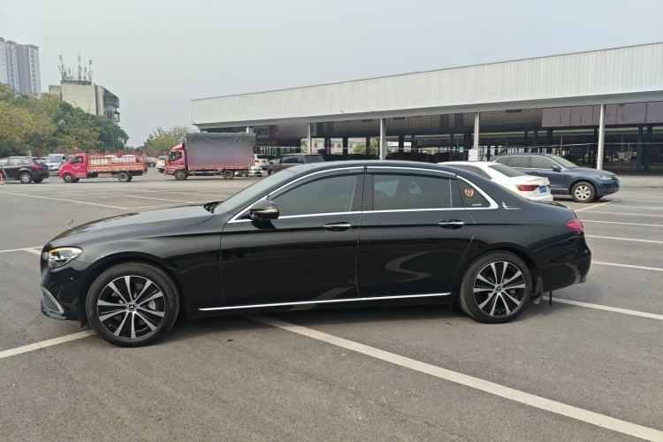 Used Mercedes-Benz E-Class New Energy 2023 E 350 e L Plug-in Hybrid Sports Sedan
