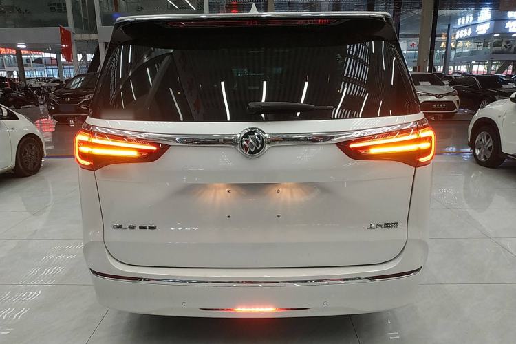 Used Buick GL8 2021 ES Landtrek 653T Comfort Edition
