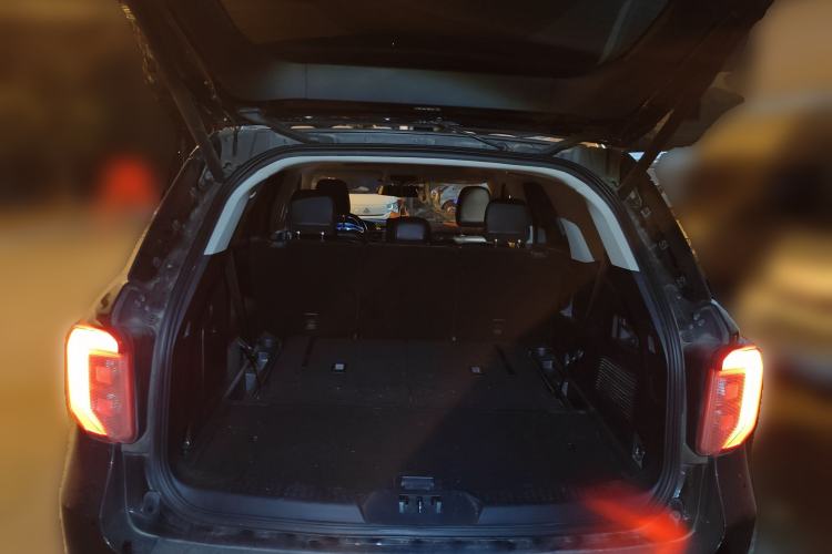 Used Ford Explorer 2020 EcoBoost 285 Rear-Drive Trend Edition 7-Seater