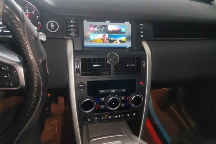 Used Land Rover Discovery Sport 2019 240 PS SE Version China V Standard
