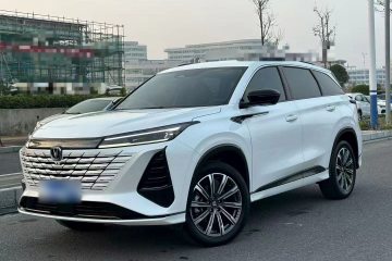 Used Changan CS75 PLUS 2024 3rd Generation Champion Edition 2.0T Intelligent Drive Performance Model