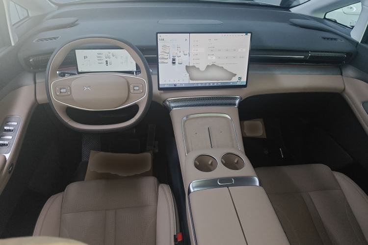 Used XPeng X9 2025 740 Ultra-Long Range Max
