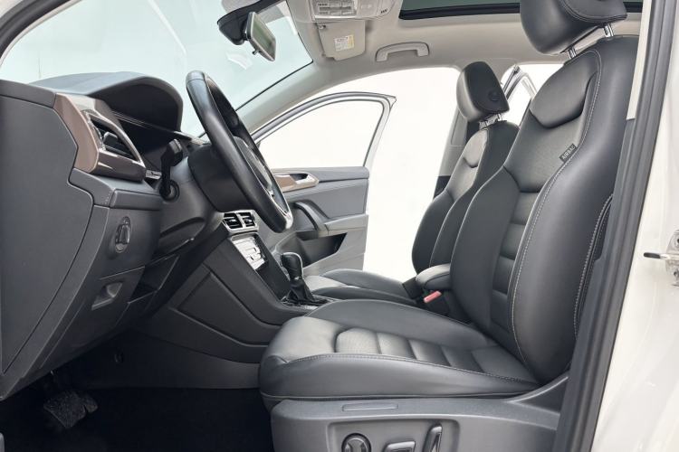 Used Volkswagen Tharu 2021 280TSI Two-Wheel-Drive Luxury Plus Edition
