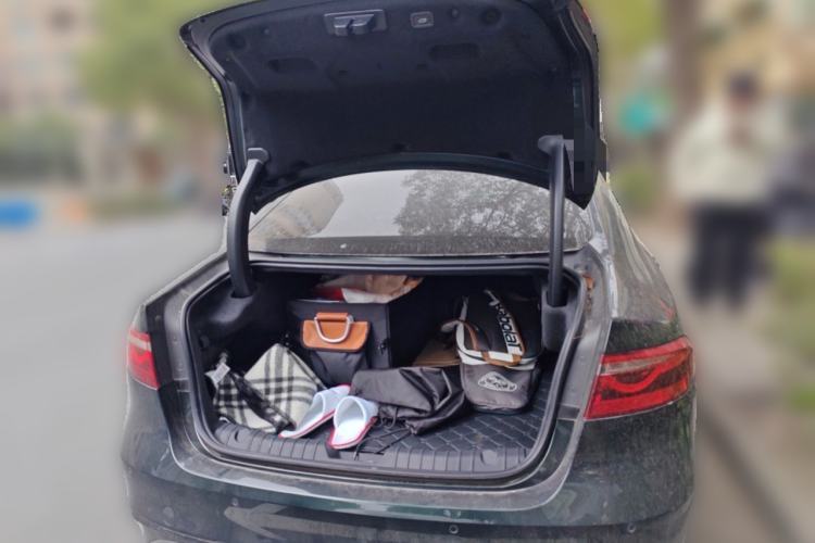 Used Jaguar XFL 2022 XFL 2.0T P250 Two-Wheel-Drive Prestige Luxury Edition
