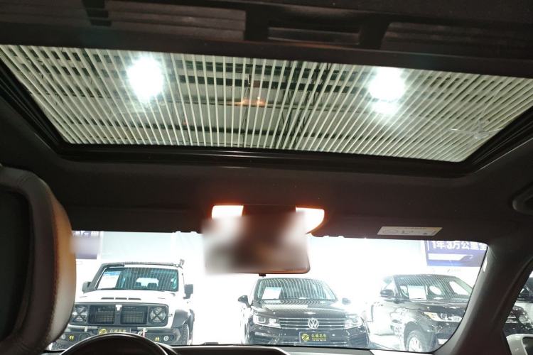 Used Mercedes-Benz E-Class 2015 Facelift E 200 L Sport Edition