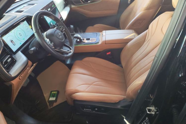 Used GAC Trumpchi ES9 2024 PHEV with 143 km Max