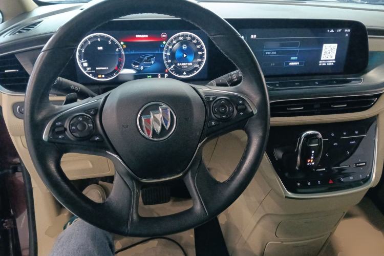 Used Buick GL8 2022 ES Landtrek 653T Luxury Edition
