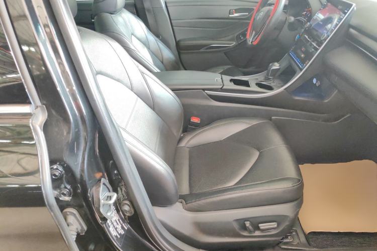 Used Toyota Avalon 2019 2.0L Luxury Edition China VI Standard